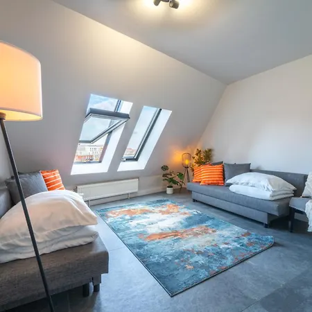 Lumina Swietego Mikolaja アパート